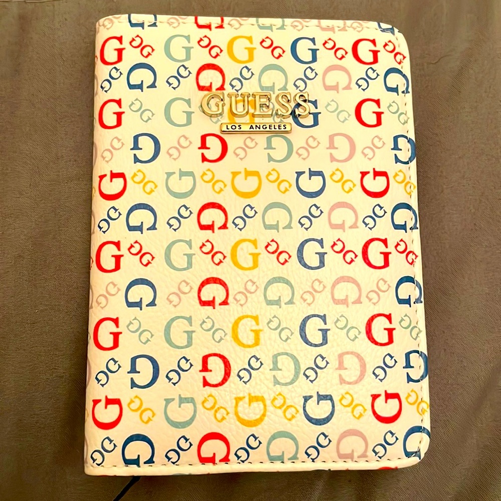 Guess passport wallet